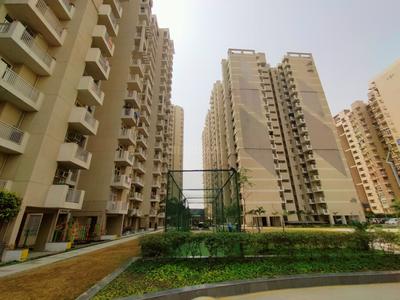 Image of 1790 Sq.ft 3.5 BHK Apartment / Flat for sale in Valencia Homes Phase 1 Tower D To G, Noida Extension, Greater Noida for Rs. 18000000