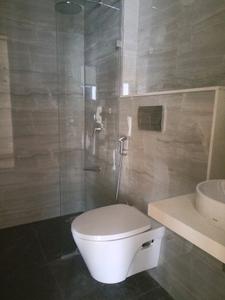Bedroom Three Image of 1048 Sq.ft 3 BHK Apartment / Flat for sale in Piramal Mahalaxmi, Worli Mumbai for Rs. 106100000