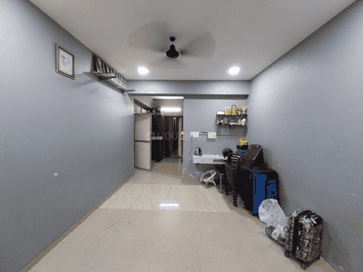Living Room Image of 2000 Sq.ft 4 BHK Apartment / Flat for sale in Rubberwala Orion, Grant Road Mumbai for Rs. 50000000
