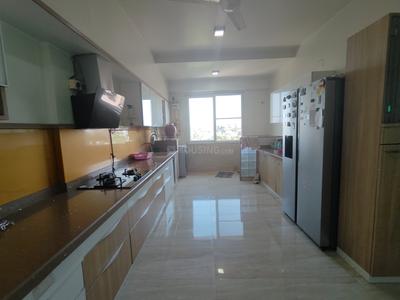 Kitchen Image of 3015 Sq.ft 4 BHK Apartment / Flat for sale in Ambawadi Ahmedabad for Rs. 35000000