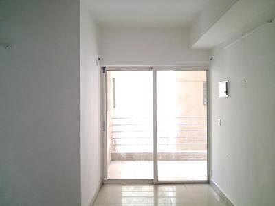 Living Room Image of 1129 Sq.ft 3 BHK Apartment / Flat for rent in Paras Seasons, Sector 168 Noida for Rs. 24000