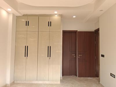 Bedroom Image of 2250 Sq.ft 4 BHK Builder Floor for sale in Paschim Vihar New Delhi for Rs. 45000000