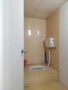Common Bathroom Image of 1651 Sq.ft 3 BHK Apartment / Flat for sale in Paranjape Gloria Grace, Bavdhan Pune for Rs. 15000000