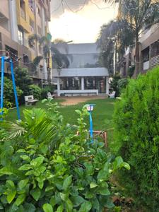 Image of 900 Sq.ft 2 BHK Apartment / Flat for rent in New Alkapuri, Vadodara for Rs. 15000
