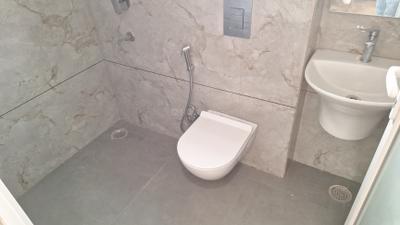 Bathroom Image of 270 Sq.ft 1 RK Apartment / Flat for rent in Ansal Esencia Sector 67, Sector 67 Gurgaon for Rs. 18000
