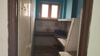 Kitchen Image of 900 Sq.ft 2 BHK Independent House for rent in Karawal Nagar New Delhi for Rs. 7500