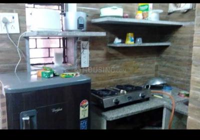 Kitchen Image of 450 Sq.ft 1 RK Studio for rent in Sector 16B Dwarka New Delhi for Rs. 12000