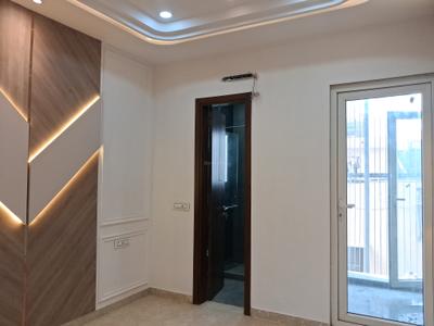 Bedroom Image of 1350 Sq.ft 3 BHK Builder Floor for sale in Paschim Vihar New Delhi for Rs. 25000000