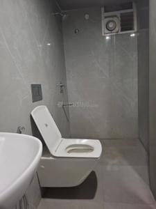 Bathroom Image of 2000 Sq.ft 3 BHK Apartment / Flat for rent in Jubilee Hills Hyderabad for Rs. 60000
