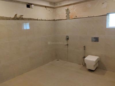 Bathroom Image of 2835 Sq.ft 4 BHK Apartment / Flat for sale in Mankundu Hooghly for Rs. 9000000