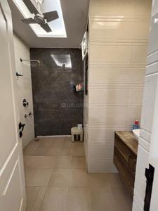Bathroom Image of 3500 Sq.ft 5 BHK Independent House for sale in Sector 41 Noida for Rs. 43000000