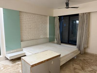 Bedroom Image of 2050 Sq.ft 3 BHK Apartment / Flat for rent in Alipore Kolkata for Rs. 135000
