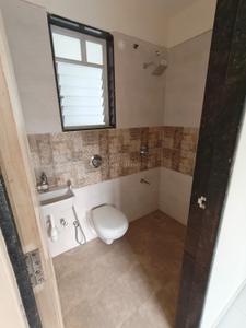 Bathroom Image of 950 Sq.ft 2 BHK Apartment / Flat for sale in Shri Blue Oak Exotica, Kondhwa Pune for Rs. 7500000