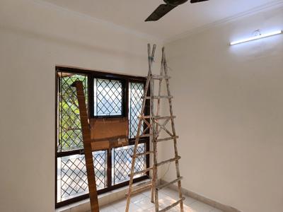 Bedroom Image of 1500 Sq.ft 3 BHK Apartment / Flat for rent in DDA Flats Sarita Vihar by Delhi Development Authority, Sarita Vihar New Delhi for Rs. 51500