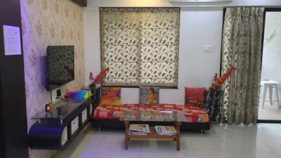 Living Room Image of 905 Sq.ft 2 BHK Apartment / Flat for sale in Saarrthi Shimmer And Shine II, Anand Nagar, Sinhagad Road Pune for Rs. 14500000