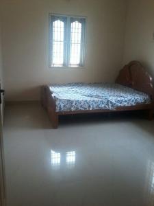 Bedroom Image of Swamy pg for gents in Kovilambakkam, Chennai
