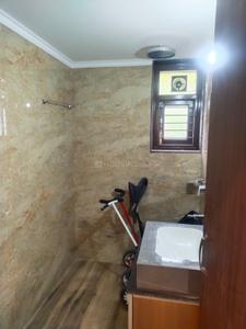Image of 450 Sq.ft 1 RK Builder Floor for rent in Sarita Vihar, New Delhi for Rs. 22000