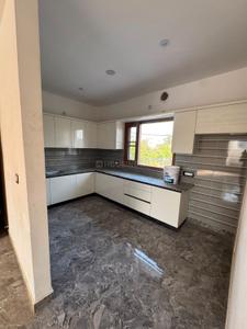 Kitchen Image of 1800 Sq.ft 2 BHK Independent House for rent in Sainik Colony Jammu for Rs. 25000