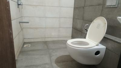 Image of 813 Sq.ft 2 BHK Apartment / Flat for rent in Mainland Camelot Royale, Viman Nagar, Pune for Rs. 55000
