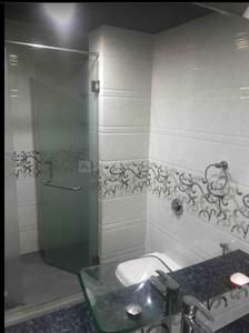 Bathroom Image of 7200 Sq.ft 8 BHK Apartment / Flat for sale in Bay View, Andheri West Mumbai for Rs. 300000000