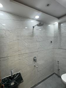 Image of 990 Sq.ft 3 BHK Builder Floor for sale in Laxmi Nagar, New Delhi for Rs. 11500000