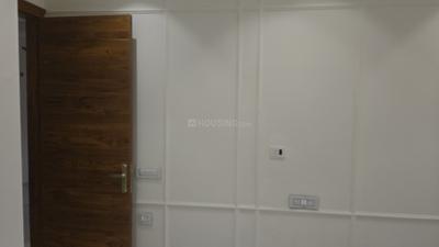 Bedroom Image of 950 Sq.ft 3 BHK Builder Floor for sale in Paschim Vihar New Delhi for Rs. 17500000