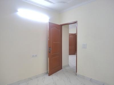 Bedroom Image of 600 Sq.ft 2 BHK Builder Floor for sale in Sangam Vihar New Delhi for Rs. 1600000