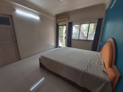 Bedroom Image of 1100 Sq.ft 2 BHK Apartment / Flat for sale in Sangamvadi Pune for Rs. 18500000