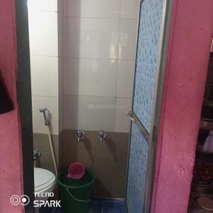 Bathroom Image of 200 Sq.ft 1 RK Independent House for rent in Bhandup West Mumbai for Rs. 8000