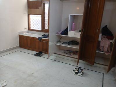 Bedroom Image of 3300 Sq.ft 4 BHK Builder Floor for rent in Green Park New Delhi for Rs. 130000