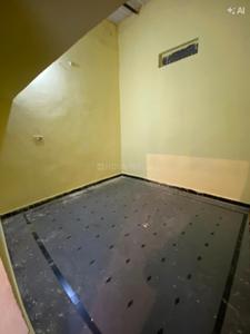 Bedroom Image of 150 Sq.ft 1 BHK Apartment / Flat for rent in Shalibanda Hyderabad for Rs. 7500