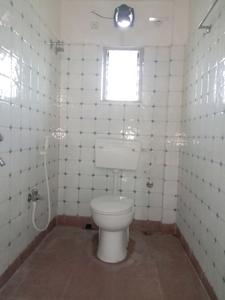 Common Bathroom Image of 930 Sq.ft 2 BHK Apartment / Flat for sale in Birati Kolkata for Rs. 3600000