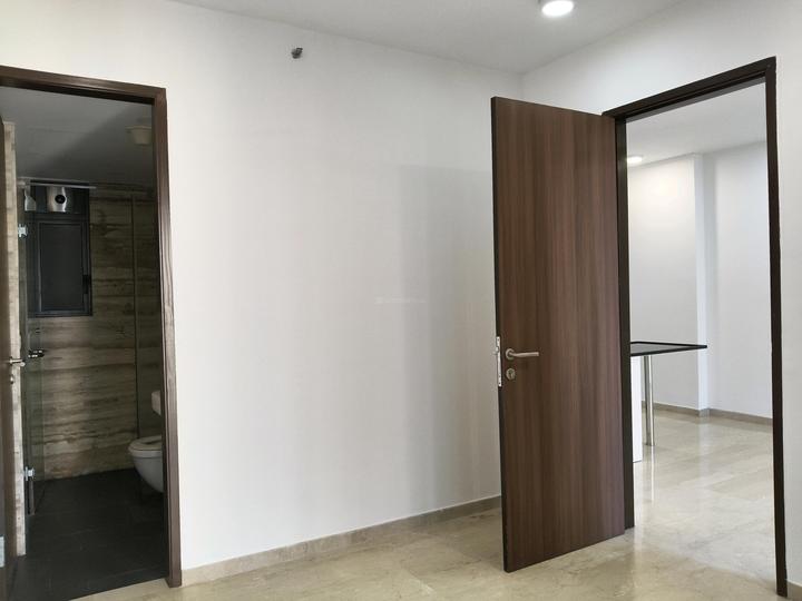 Hirani Sky View Castle Main Image 1