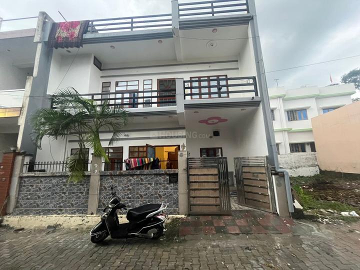 Do Bachi, Danda Lakhond Main Image 1