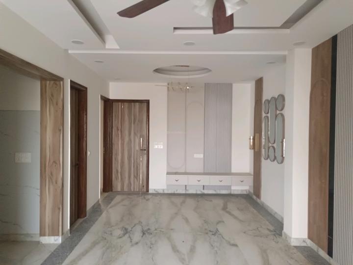 Sector 37 Main Image 1