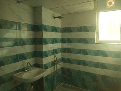 Bathroom Image of 1940 Sq.ft 4 BHK Apartment / Flat for sale in Sector 168 Noida for Rs. 12600000