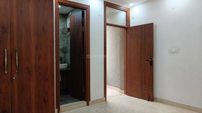 Bedroom Image of 900 Sq.ft 3 BHK Builder Floor for sale in Govindpuri Extension New Delhi for Rs. 9500000