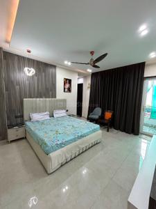 Bedroom Image of 2205 Sq.ft 4 BHK Builder Floor for sale in Surya Niketan, Anand Vihar New Delhi for Rs. 45000000