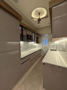 Kitchen Image of 900 Sq.ft 2 BHK Builder Floor for rent in Rajouri Garden New Delhi for Rs. 40000