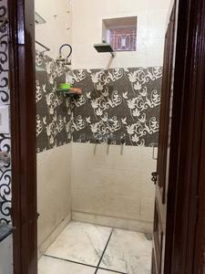 Bathroom Image of PG Room for Rent in Shalimar Bagh, New Delhi