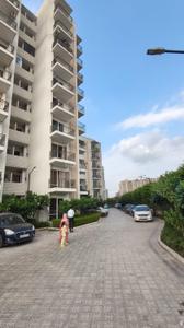 Image of 1100 Sq.ft 2 BHK Apartment / Flat for sale in MRG Ultimus, Sector 90, Gurgaon for Rs. 7000000