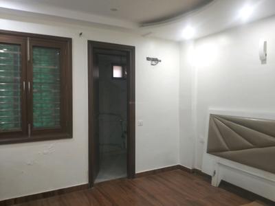 Bedroom Image of 1000 Sq.ft 3 BHK Builder Floor for sale in Sector 16 Rohini New Delhi for Rs. 17500000