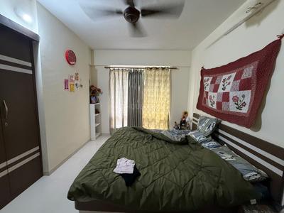 Bedroom Image of 1300 Sq.ft 3 BHK Apartment / Flat for rent in Thane West Thane for Rs. 38000