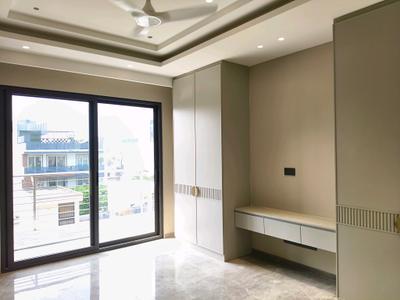 Bedroom Image of 2500 Sq.ft 4 BHK Builder Floor for sale in Greenwood City Floors, Sector 45 Gurgaon for Rs. 44000000