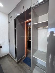 Bedroom Image of 800 Sq.ft 1 BHK Builder Floor for rent in DLF Phase 3 Gurgaon for Rs. 38000