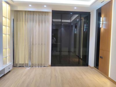 Bedroom Image of 1850 Sq.ft 3 BHK Apartment / Flat for rent in Jalvayu Tower, Sector 56 Gurgaon for Rs. 55000