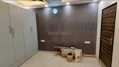 Bedroom Image of 720 Sq.ft 2 BHK Builder Floor for sale in Rajouri Garden New Delhi for Rs. 7200000