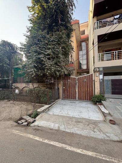 Huda Colony, Sector 46 Main Image 1