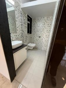 Bathroom Image of 760 Sq.ft 1 BHK Apartment / Flat for sale in Ornate Rise, Bhiwandi Thane for Rs. 3700000