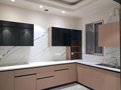 Kitchen Image of 1800 Sq.ft 3 BHK Builder Floor for sale in Paschim Vihar New Delhi for Rs. 35000000